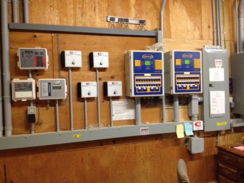 Chicken Barn Lighting Heating Ventilation Controls